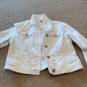 White American Eagle jean jacket